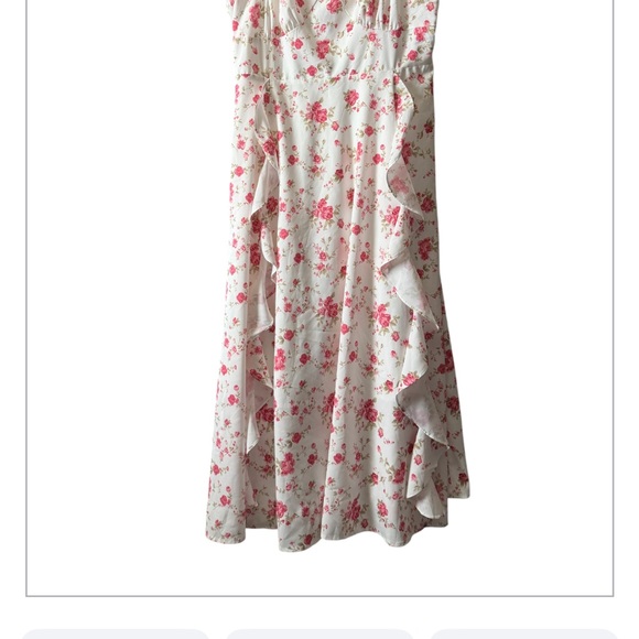 Chic Floral Midi Dress in White and Pink - Picture 4 of 11